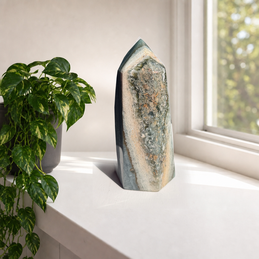 01 lifestyle windowsill
