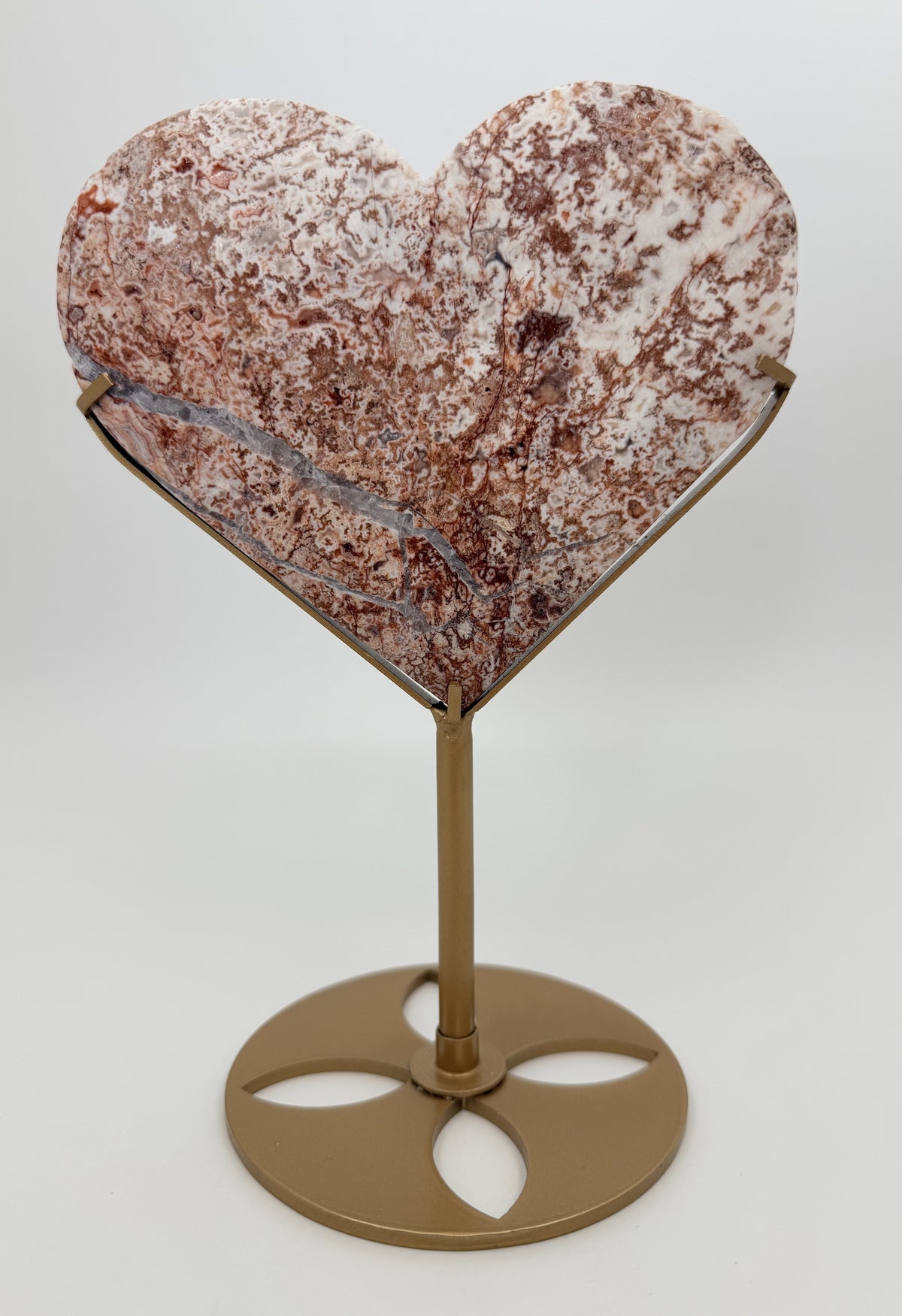 02-front-on-stand.jpg