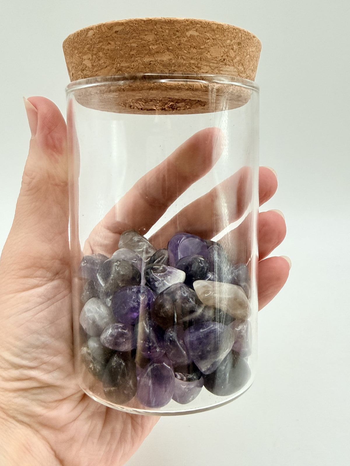 04-amethyst-jar-in-hand-full.jpg