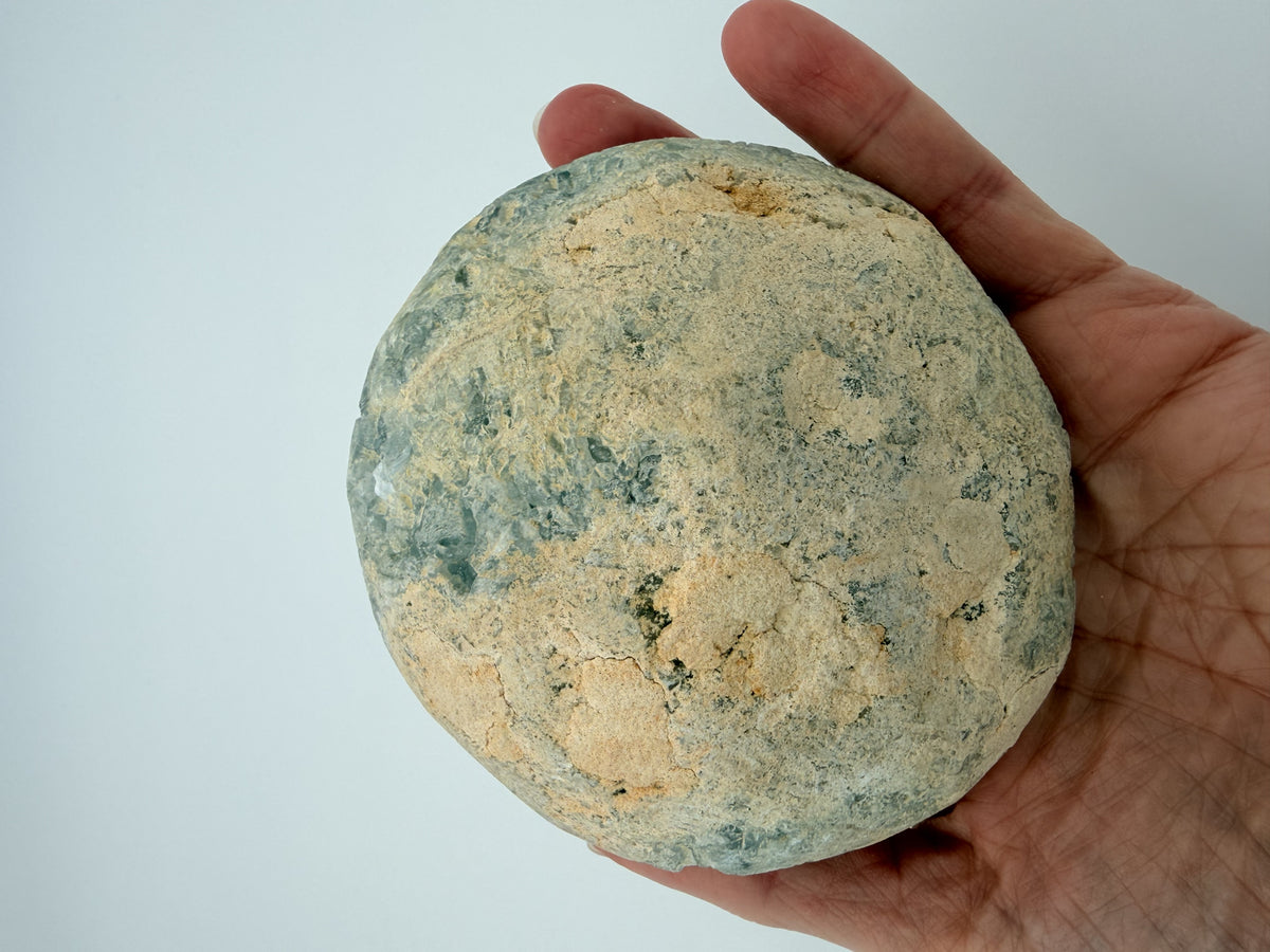 04-underside.jpg