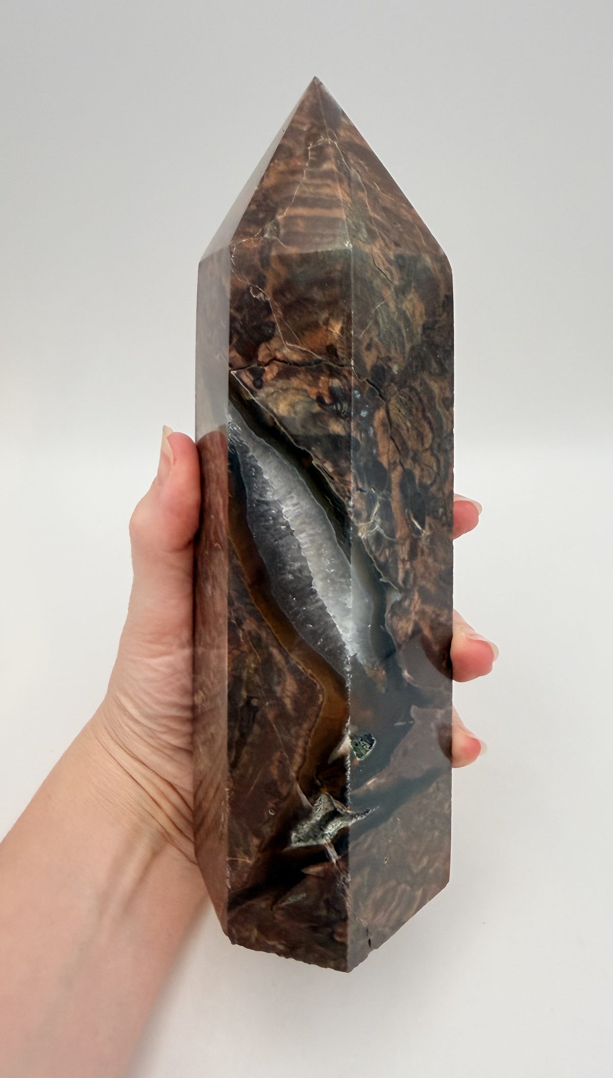06-in-hand.jpg