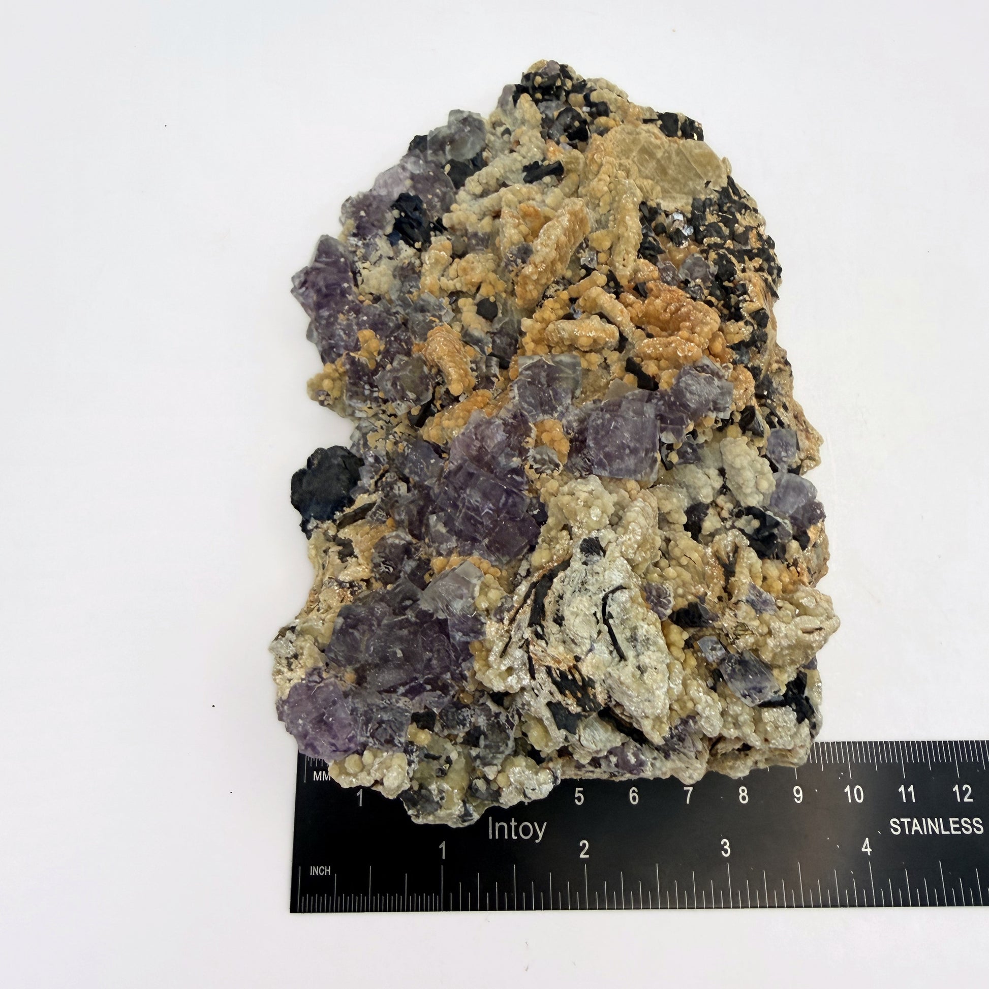 Yindu Mine fluorite specimen