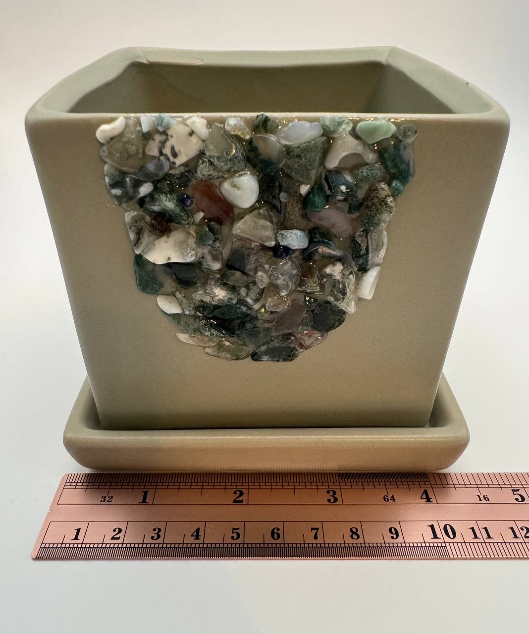 Moss agate planter front view with ruler