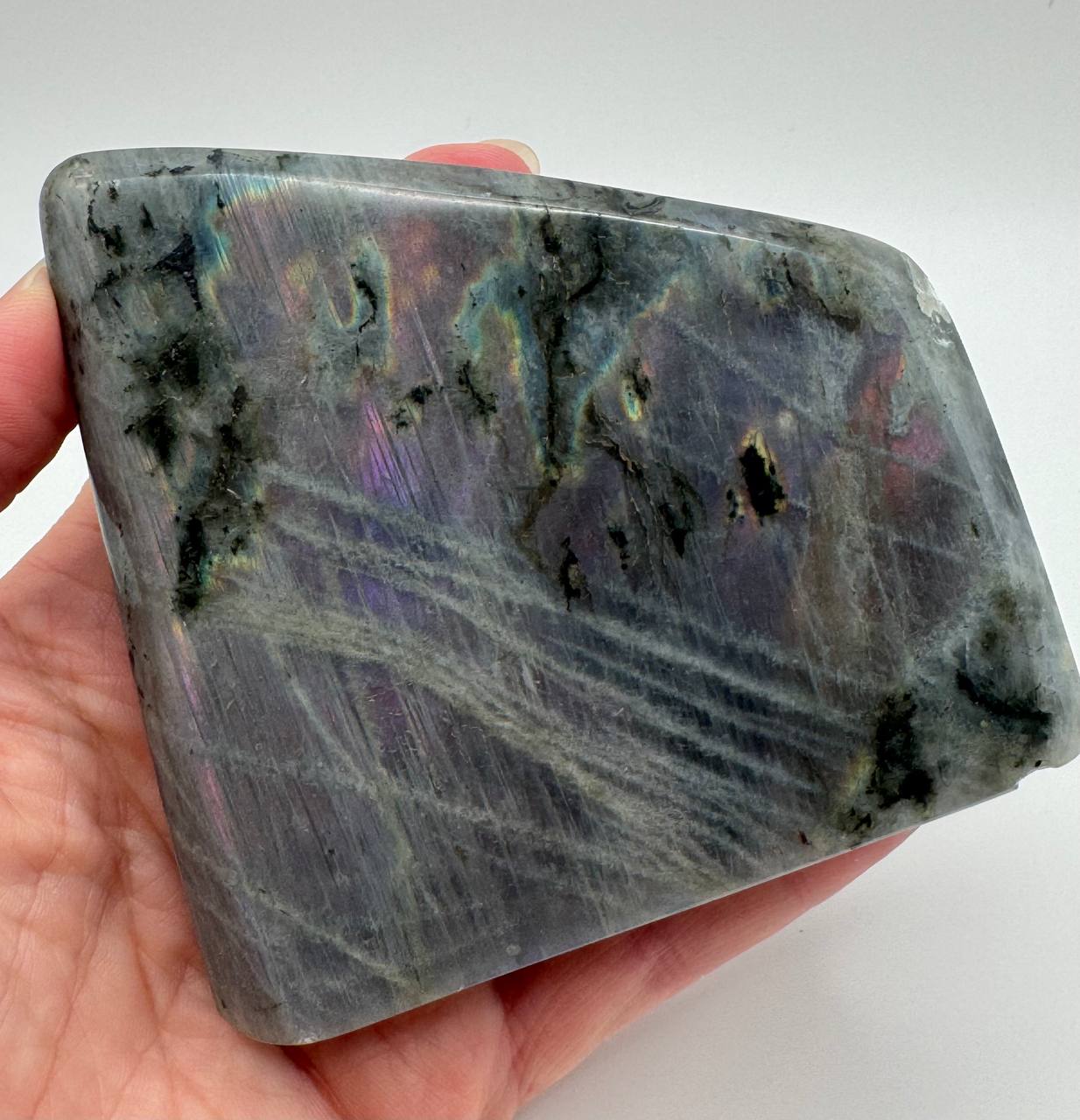 Purple Flash Labradorite - photo-02-hand-front