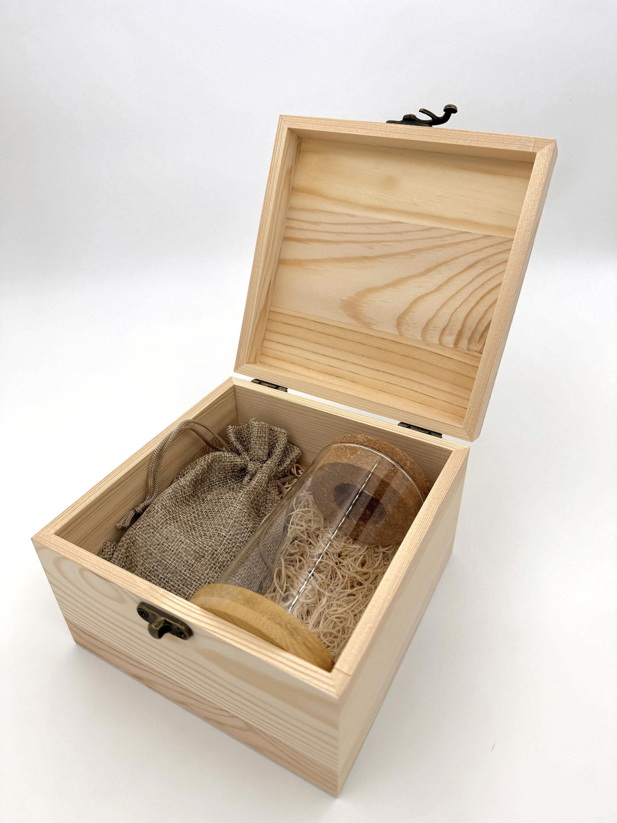 Propagation station in a wooden keepsake box with a natural burlap pouch