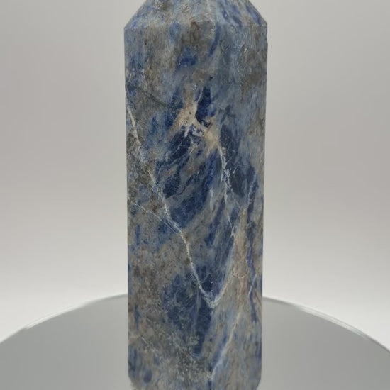 Lapis lazuli tower video showing blue color from all angles
