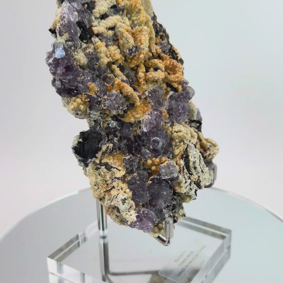 Yindu Mine fluorite specimen