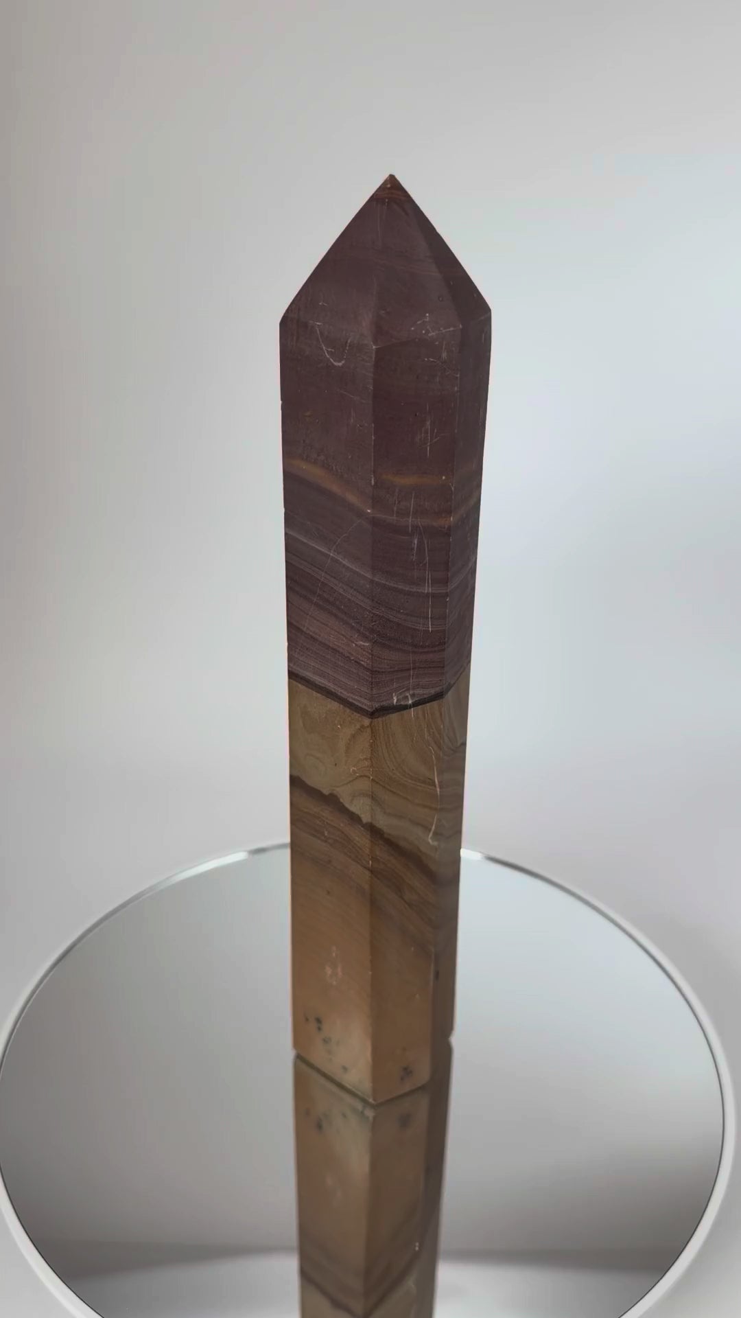 Picture jasper tower, rosewood brown over butterscotch gold