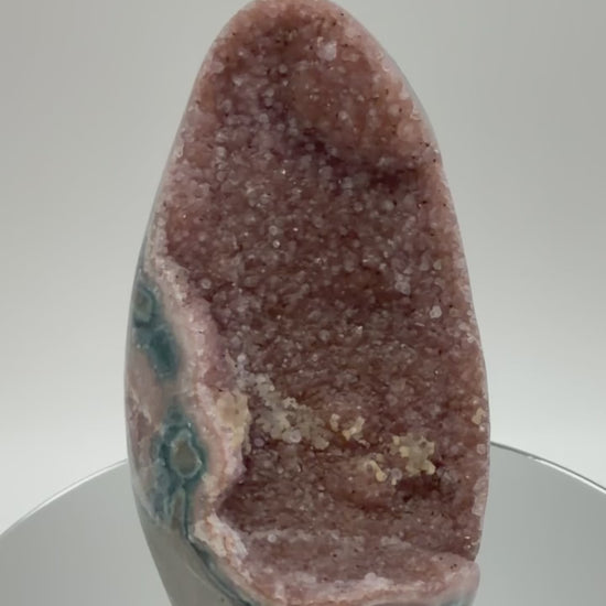 Pink Amethyst Geode Freeform 360 degree video