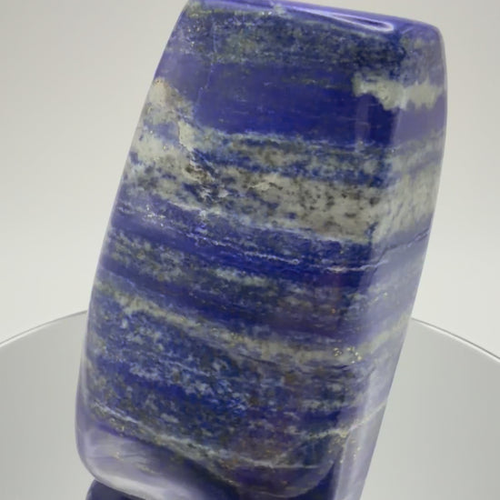 Lapis lazuli freeform, turning