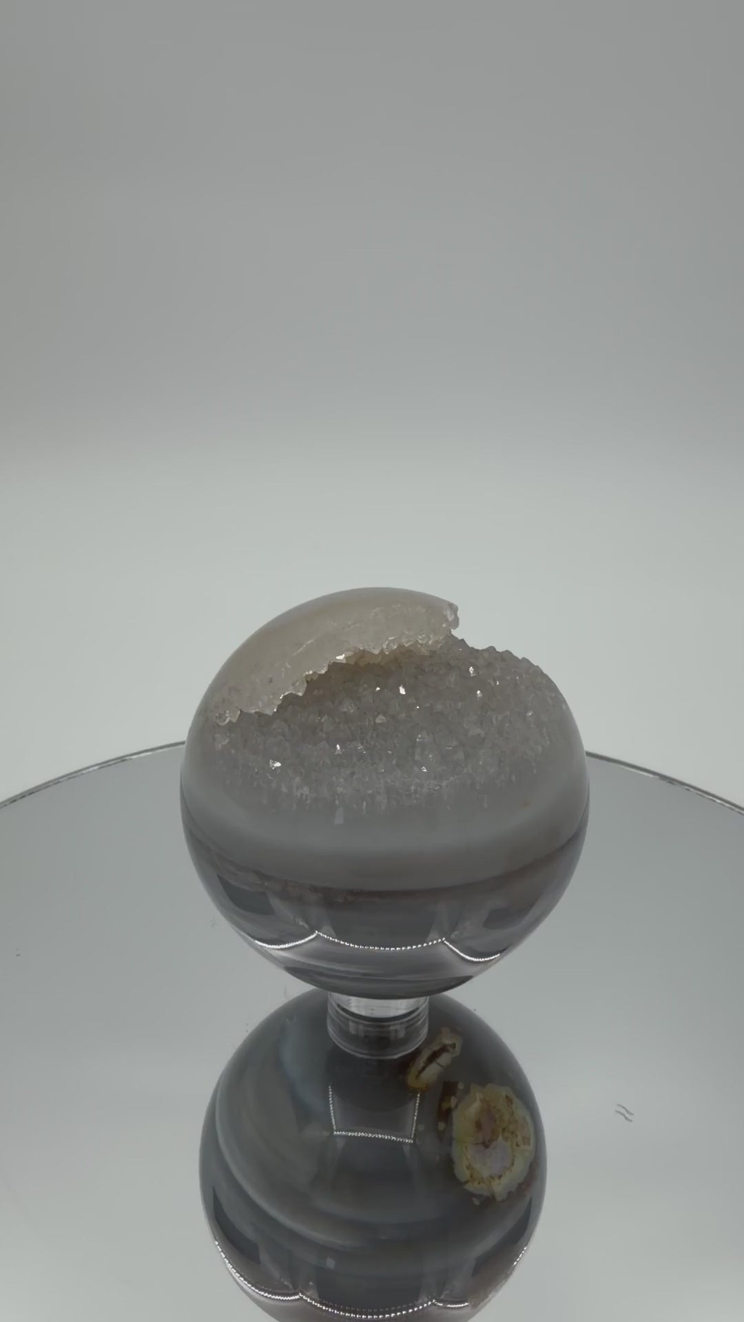 druzy-agate-sphere.mp4