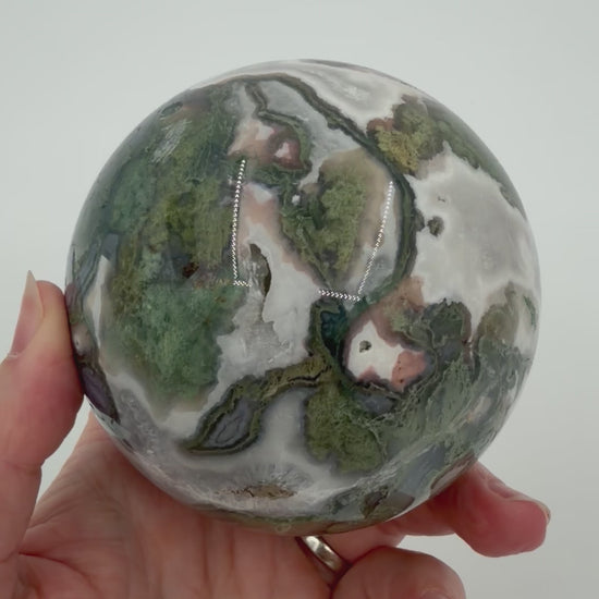 moss-agate-sphere.mp4