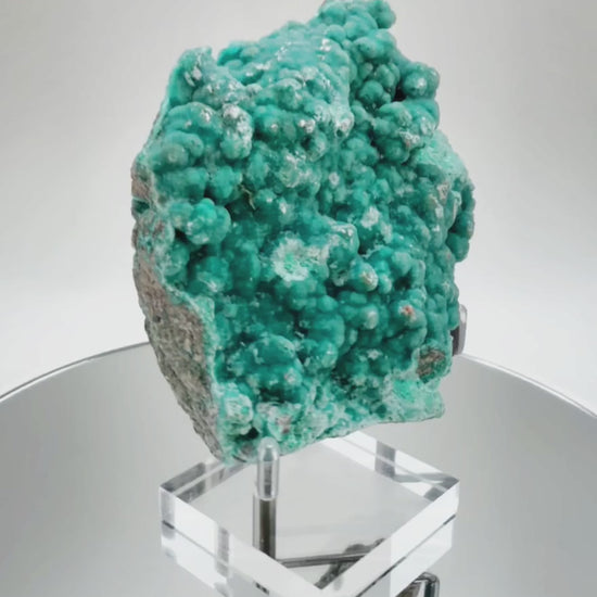 Teal hemimorphite crystal specimen video showing all angles
