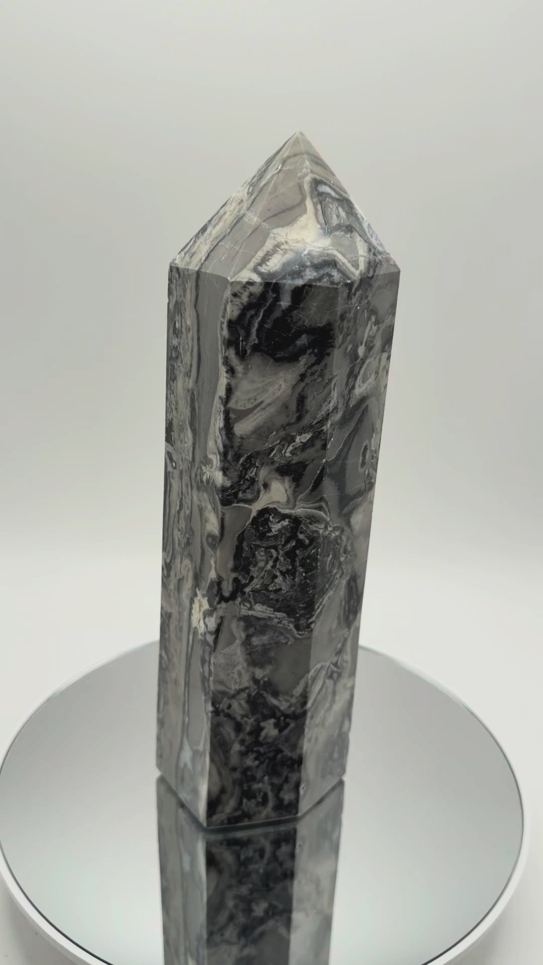 Picasso Jasper tower turning in the light