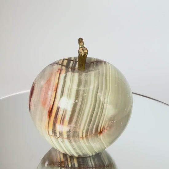 Onyx apple video