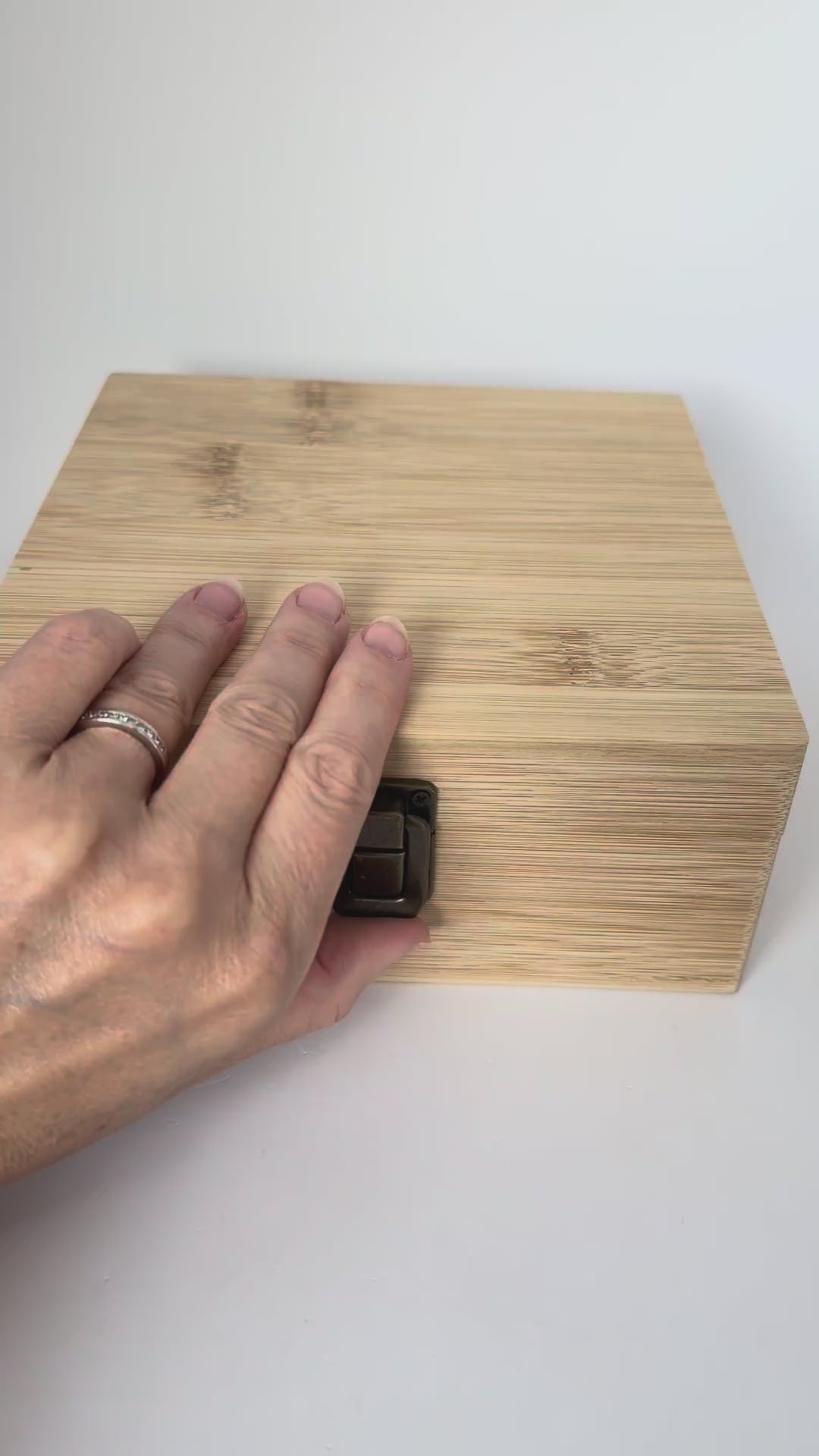 Teacher gift box video
