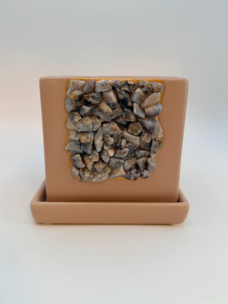 Crazy lace agate chip planter front view